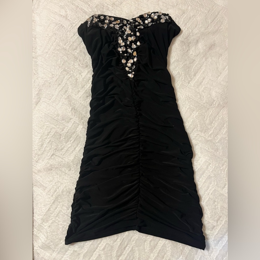 L- Bloom - Little Black Dress with Large Rhinestones ✨